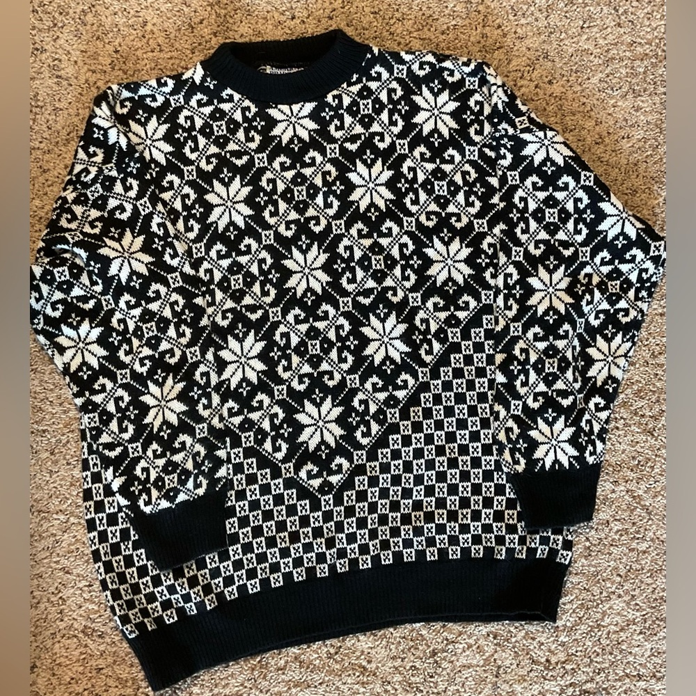 Vintage American Pride Sweater Black and White Geometric  Mock Neck 22W